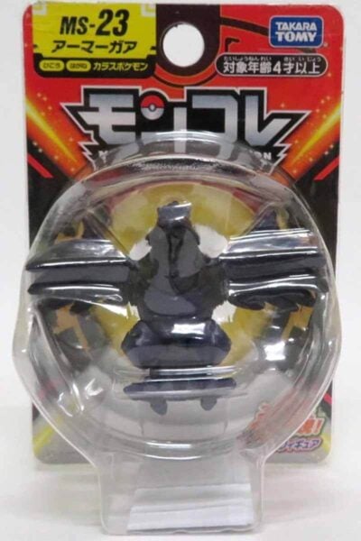 Liten japansk Corviknight-figur