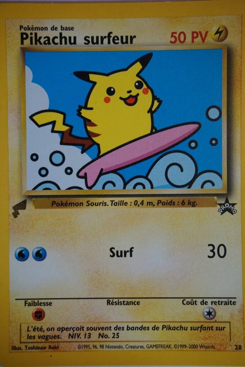 Surfing Pikachu 111/108 Sällsynt