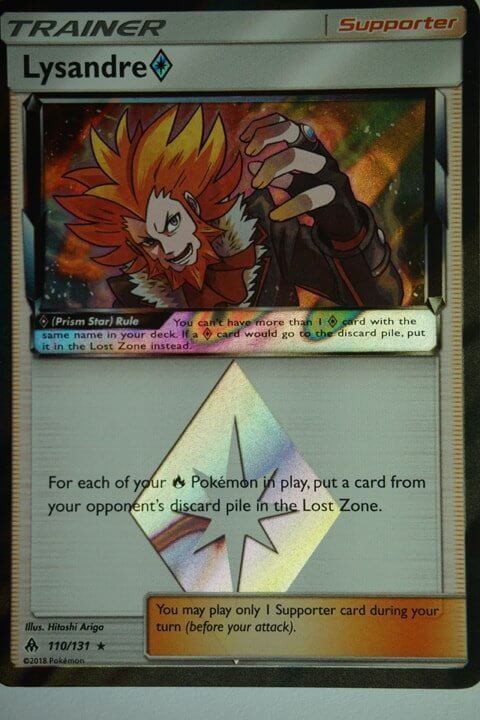 Lysandre Prism Star 110/131 Holo Sällsynt