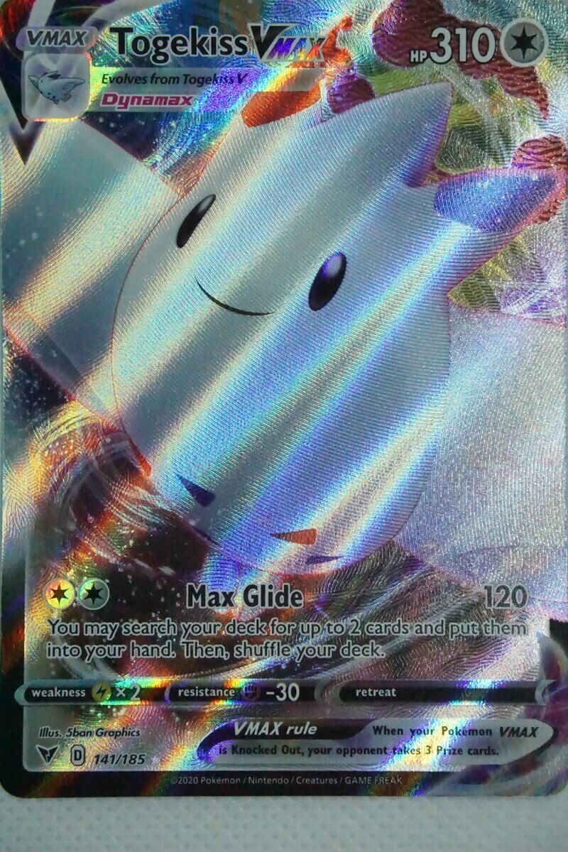 Togekiss VMAX 141/185