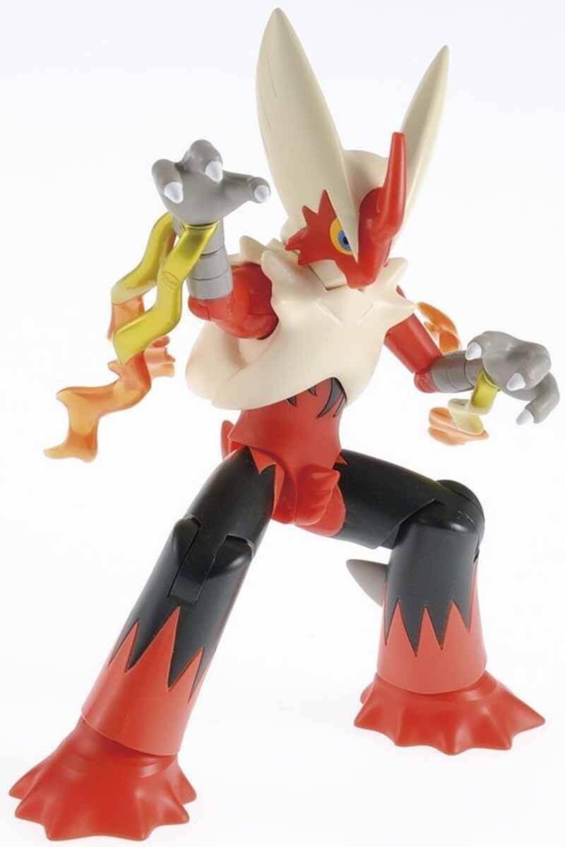Mega Blaziken bygger själv en figur