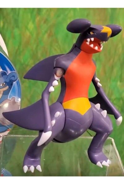Garchomp figur