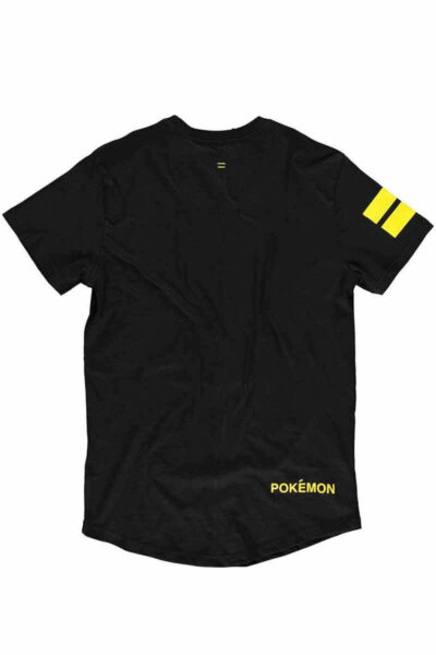 Charmander T-shirt i medium