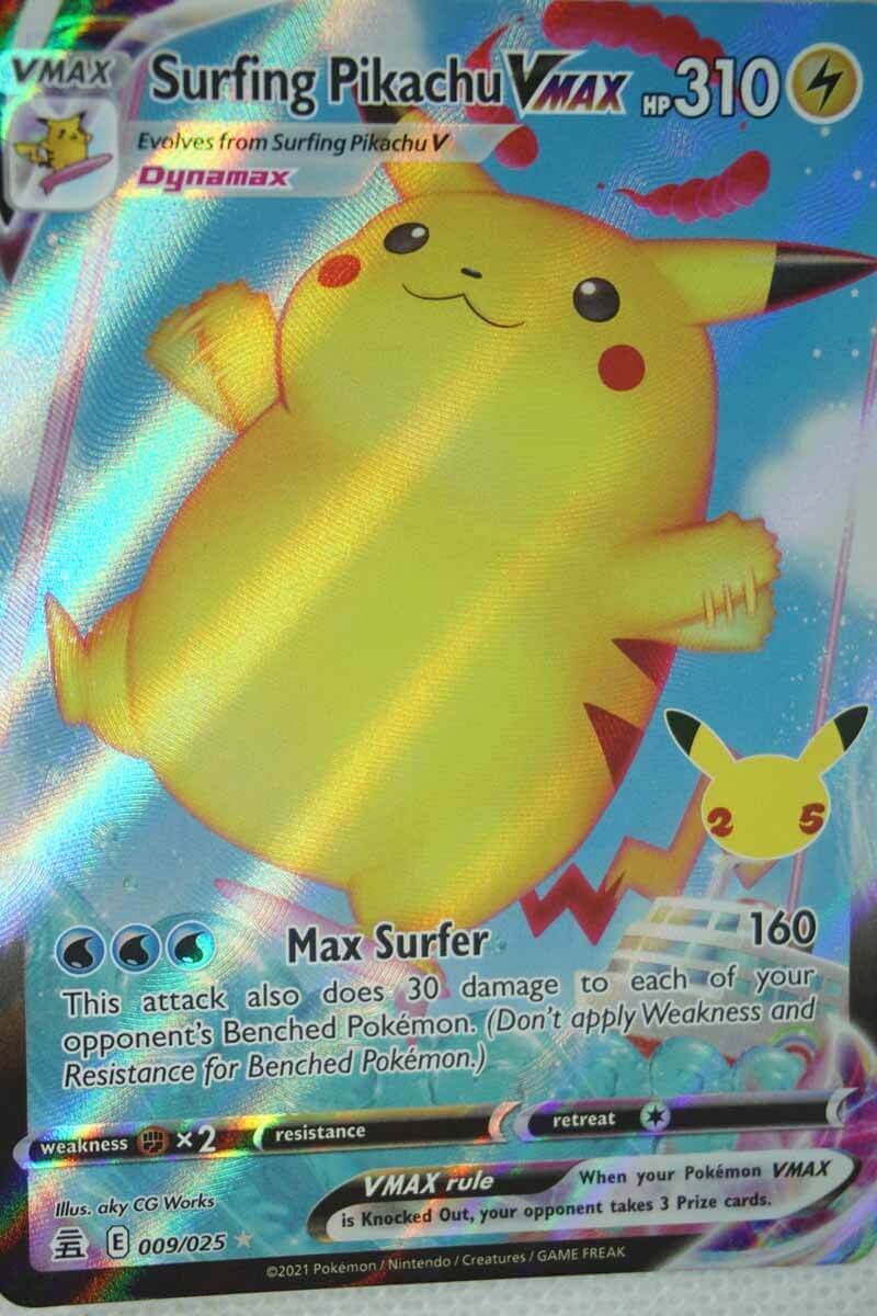 Surfa Pikachu VMAX 9/25