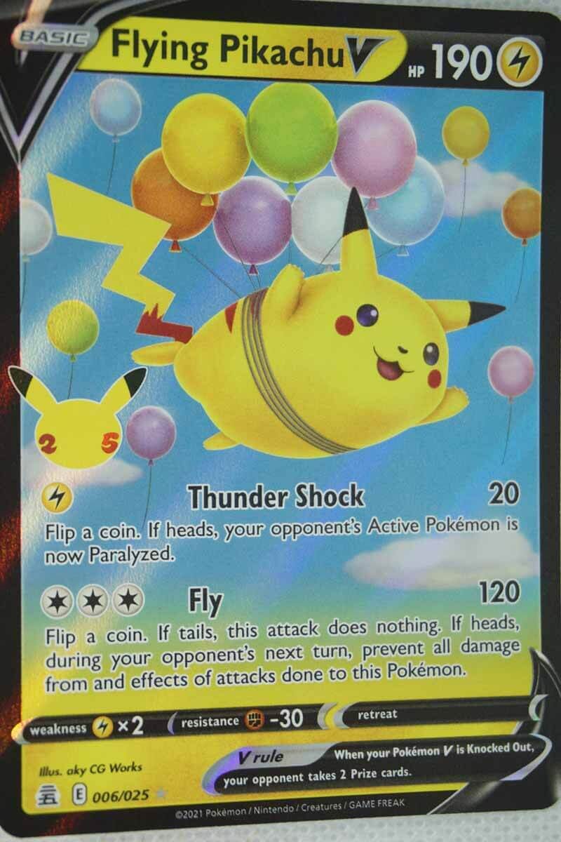 Flygande Pikachu V 6/25